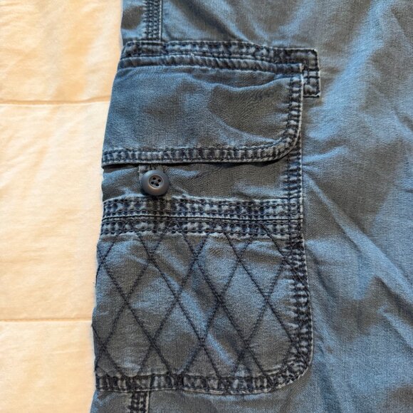 American Eagle Baggy Jogger Cargo Pants (Denim) - Picture 3 of 5